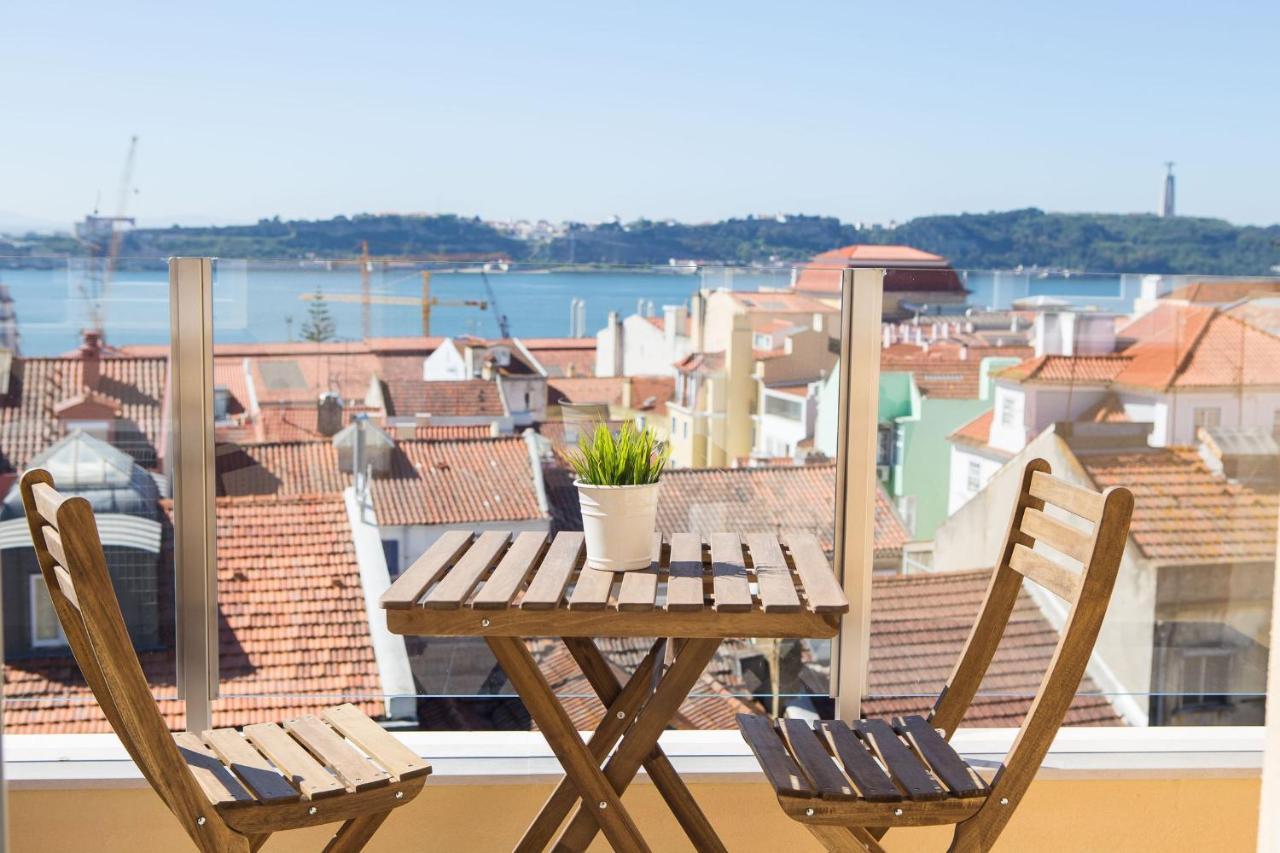 Designer Flats In Lapa By Lovelystay Lisbon Exterior photo